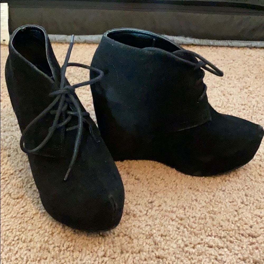 Wedge booties